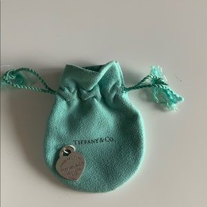 Authentic Return to Tiffany Heart pendant